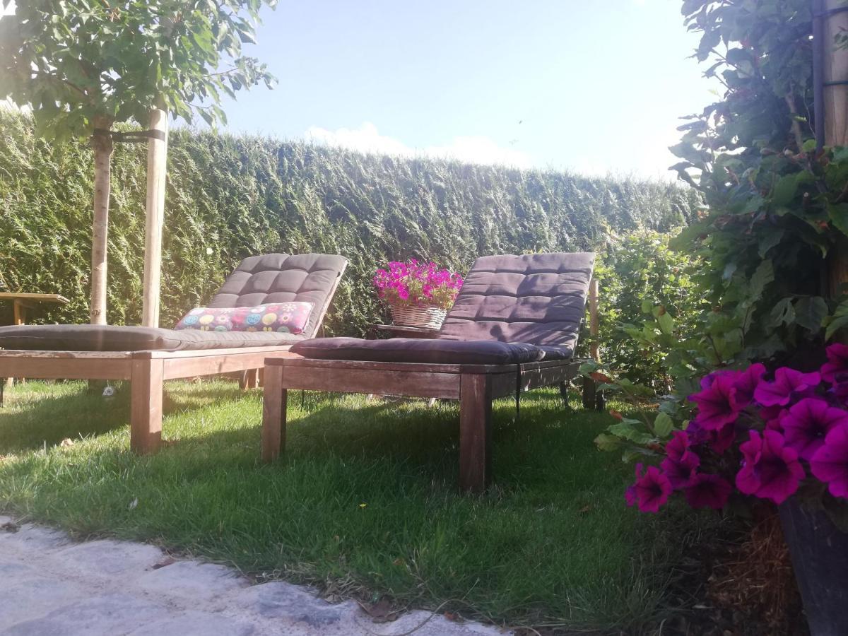 B&B Lora Langemark ภายนอก รูปภาพ